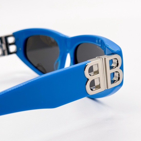 NEW BALENCIAGA BB0095S 011 OVAL BLUE GREY WOMEN SUNGLASSES BALENCIAGA - Picture 12 of 15